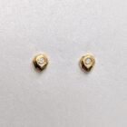 diamond stud earrings gold