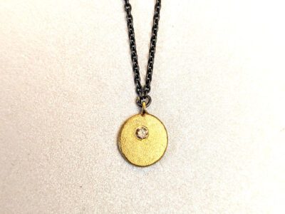 diamond gold pendant